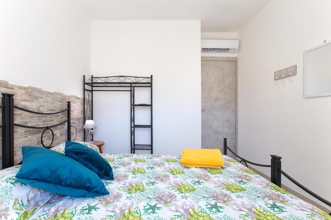 Il Giardino Fiorito Casa Vacanze ألغيرو المظهر الخارجي الصورة