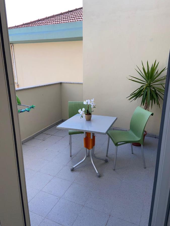Il Giardino Fiorito Casa Vacanze ألغيرو المظهر الخارجي الصورة