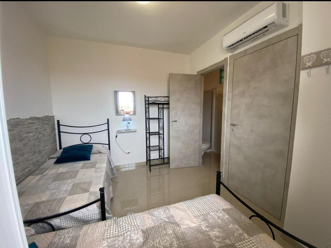 Il Giardino Fiorito Casa Vacanze ألغيرو المظهر الخارجي الصورة